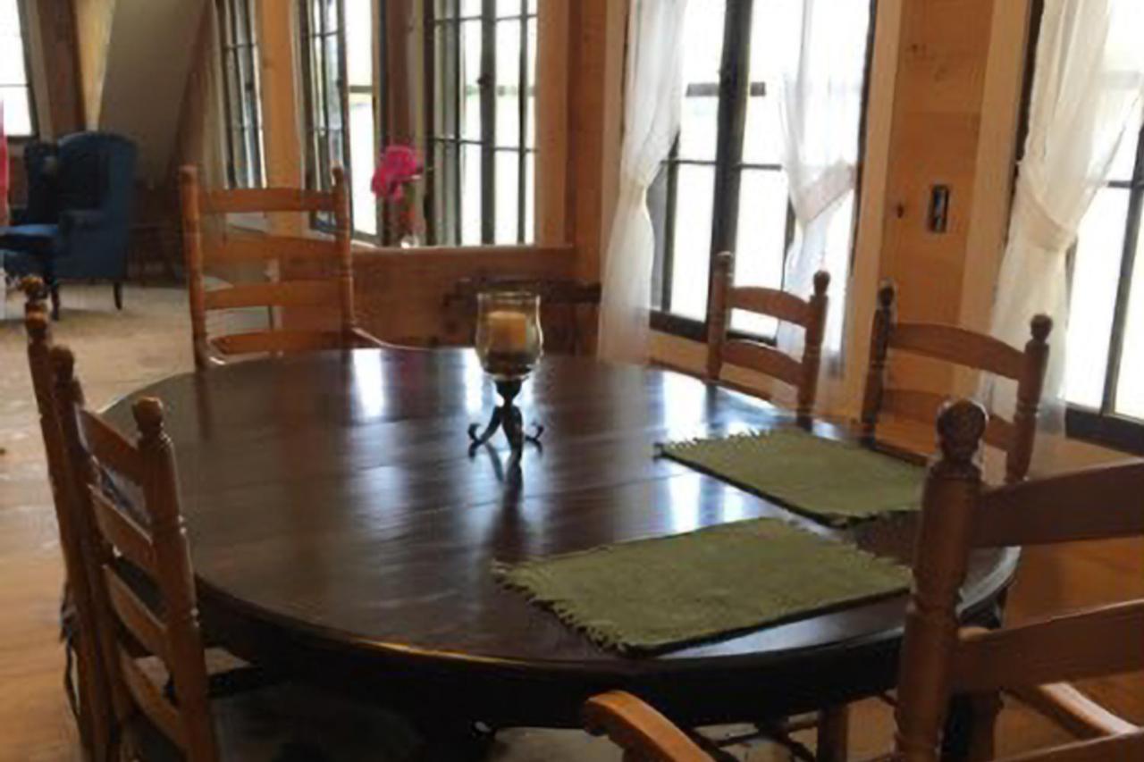 Meredith Lakefront Lodge On Lake Winnipesaukee Экстерьер фото