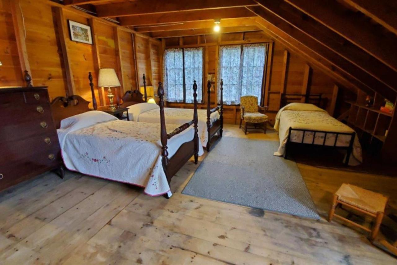 Meredith Lakefront Lodge On Lake Winnipesaukee Экстерьер фото